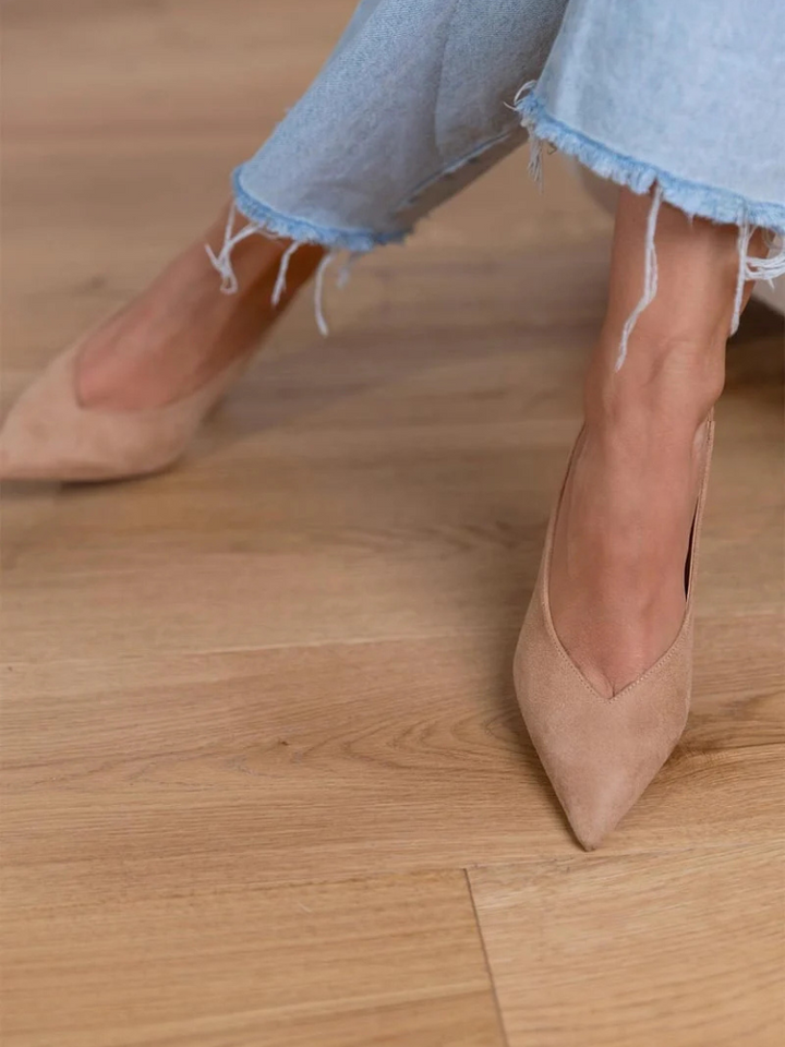 ISABELLE POINTED-TOE SLINGBACK HEELS