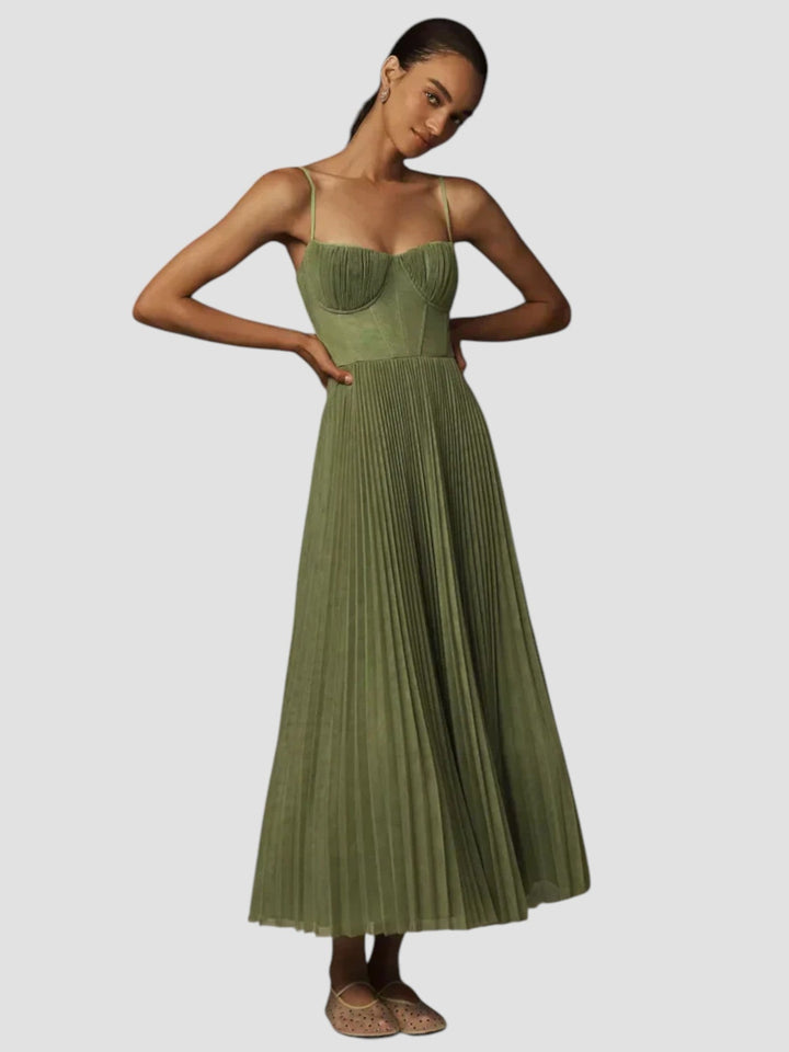 Qucie™ | Elegant Maxi Dress